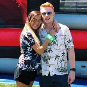 Meet your Posher, Hunter